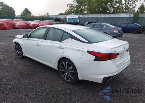2019 Nissan Altima 2.5 Sr z USA, uszkodzony, nr VIN 1N4BL4CV5KC137456